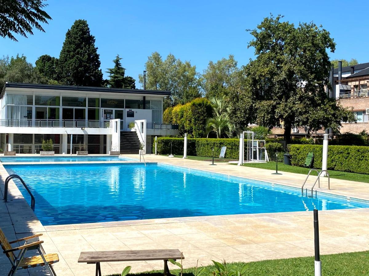 Hermoso Apartamento En Country Hosp Univ Austral Pilar  Dış mekan fotoğraf