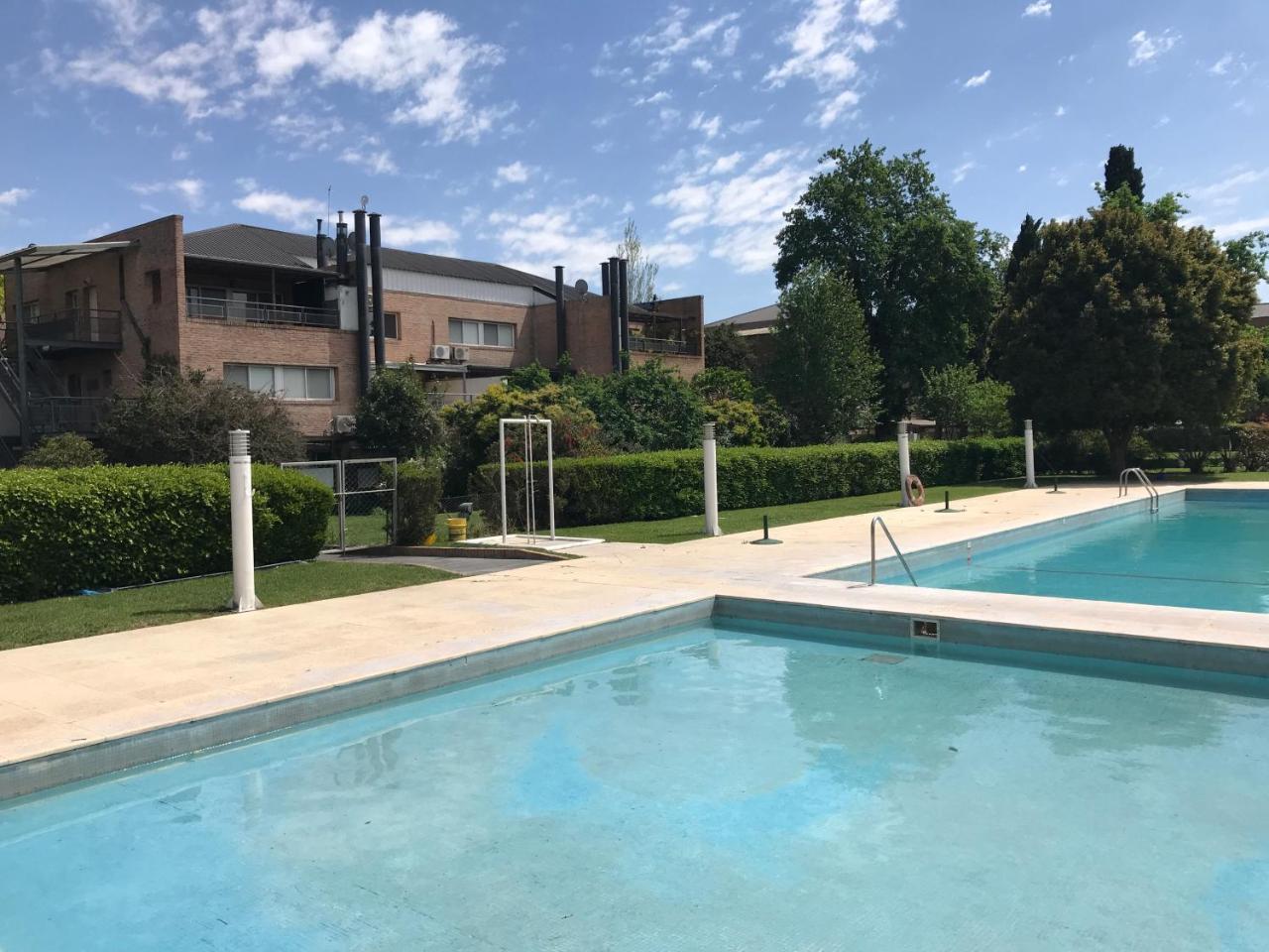 Hermoso Apartamento En Country Hosp Univ Austral Pilar  Dış mekan fotoğraf